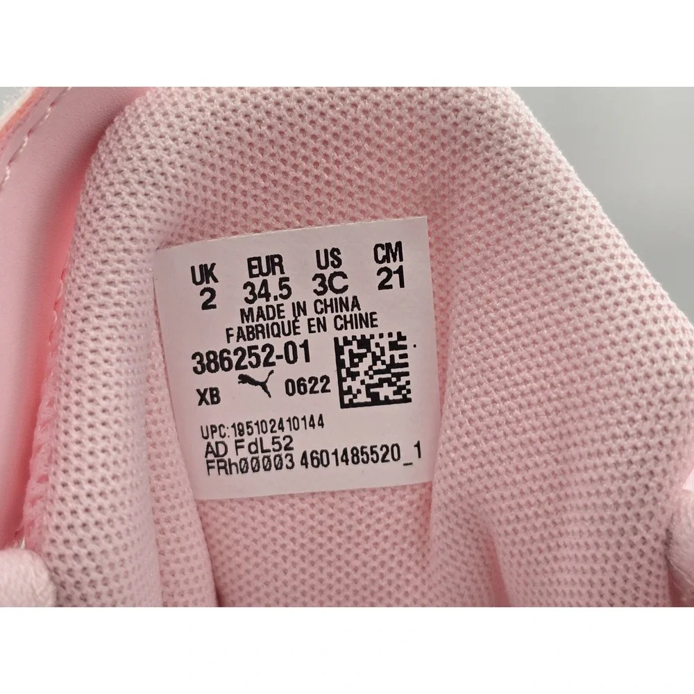 NEW Puma Children's‎ Twitch Runner Sneakers - Color Pink/White - Size 3 Child
